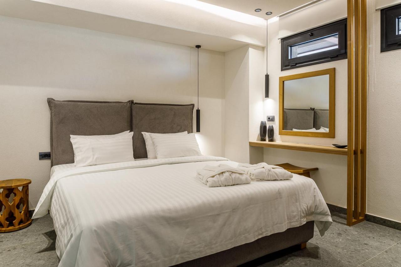 Utopia Luxury Hotel *